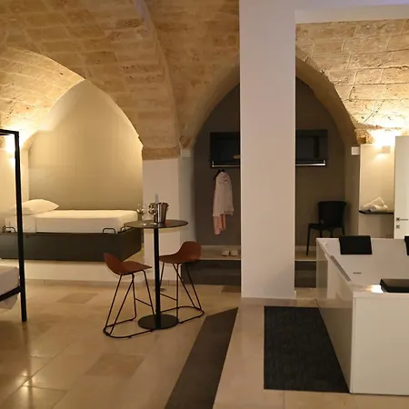 Bed & Breakfast La Dimora Di Cesare Braico 4*